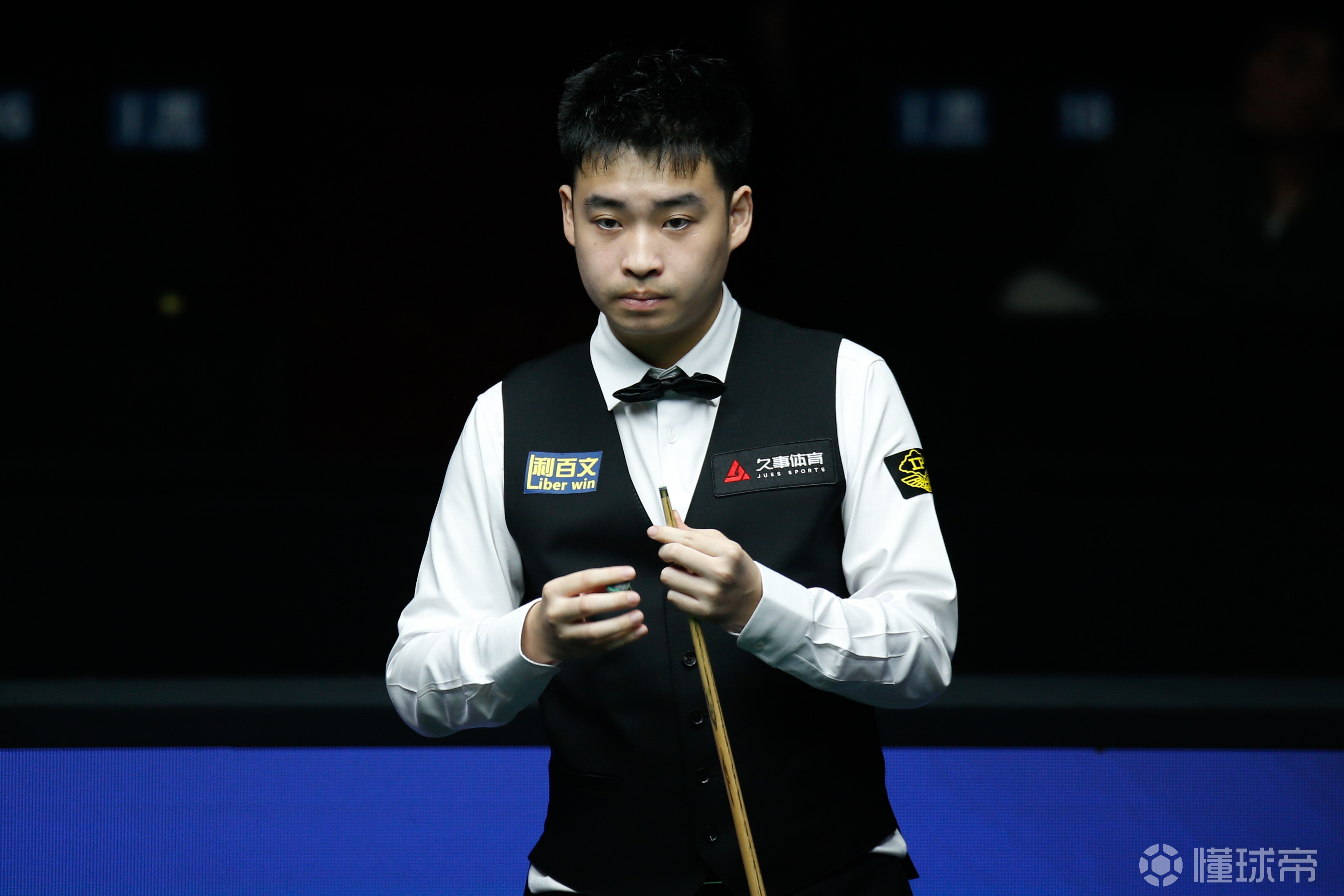 足球运动员 足球运动员