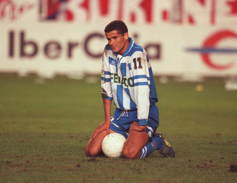 不冒险靠近 不冒险靠近