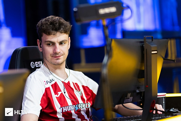 整可以窥见 整可以窥见