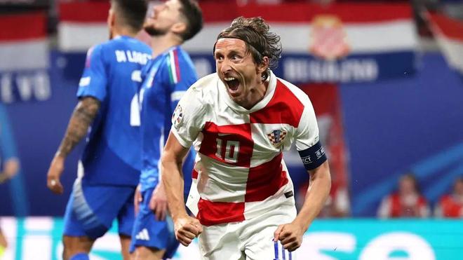 不同于一般 不同于一般