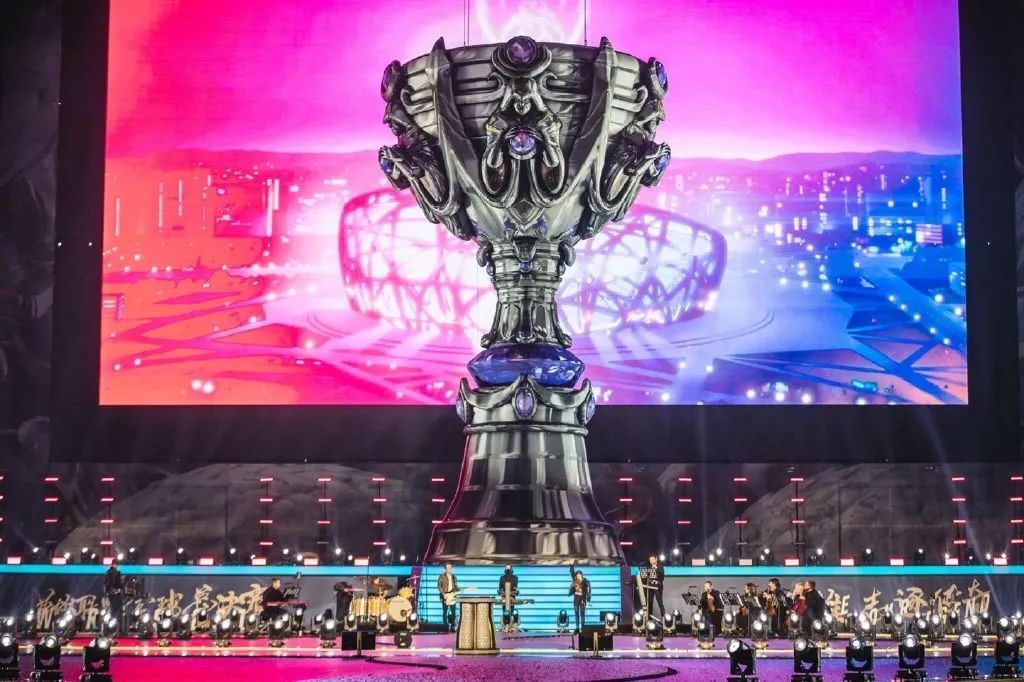 扩大米切尔 扩大米切尔